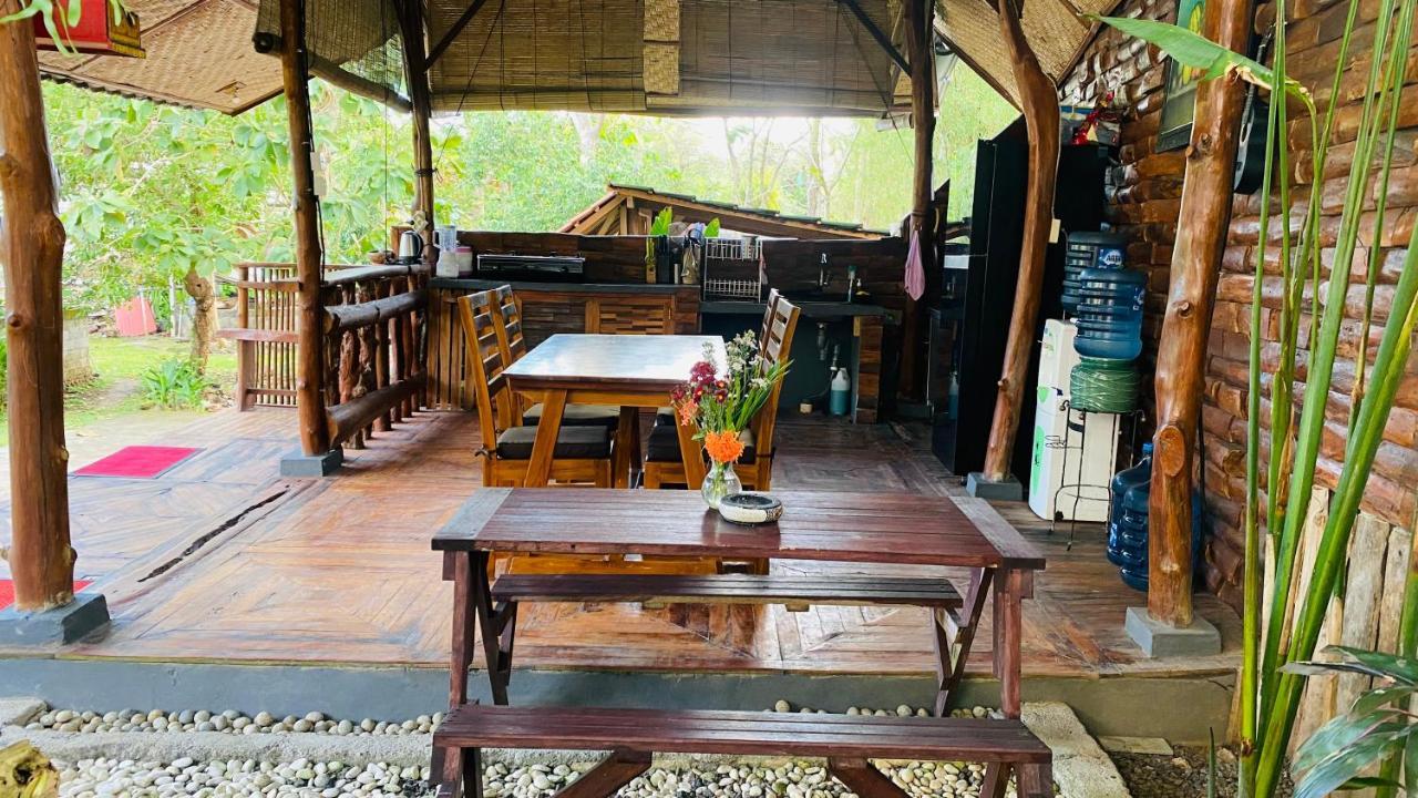 Pondok Sari Homestay Ungasan Zewnętrze zdjęcie
